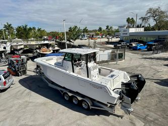 30' Caymas 2024 Yacht For Sale